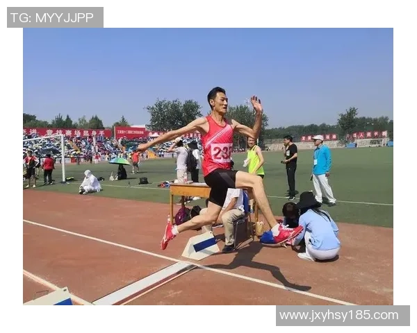 全国锦标赛回顾：成都排球队展现出色耐力与团队精神的精彩表现