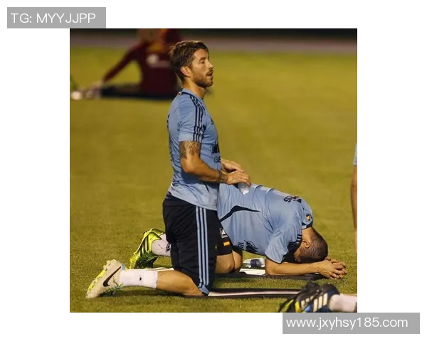 足球夺命脚背后的真相与悲剧探讨如何保障运动员安全与健康